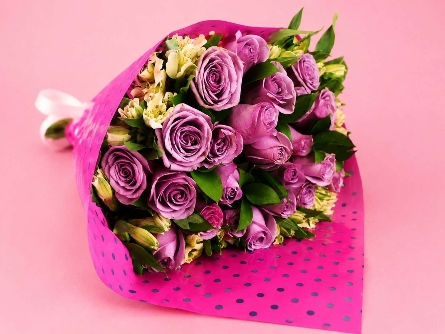 Ramo 24 Rosas Lila