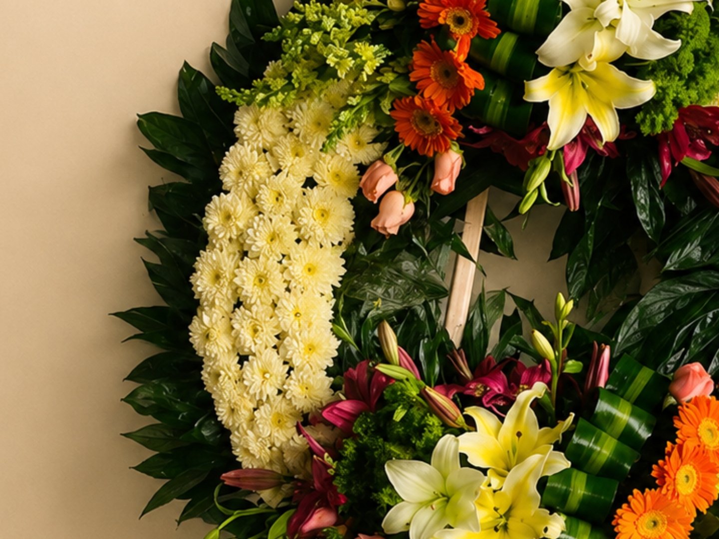 Corona Fúnebre Flores Varias