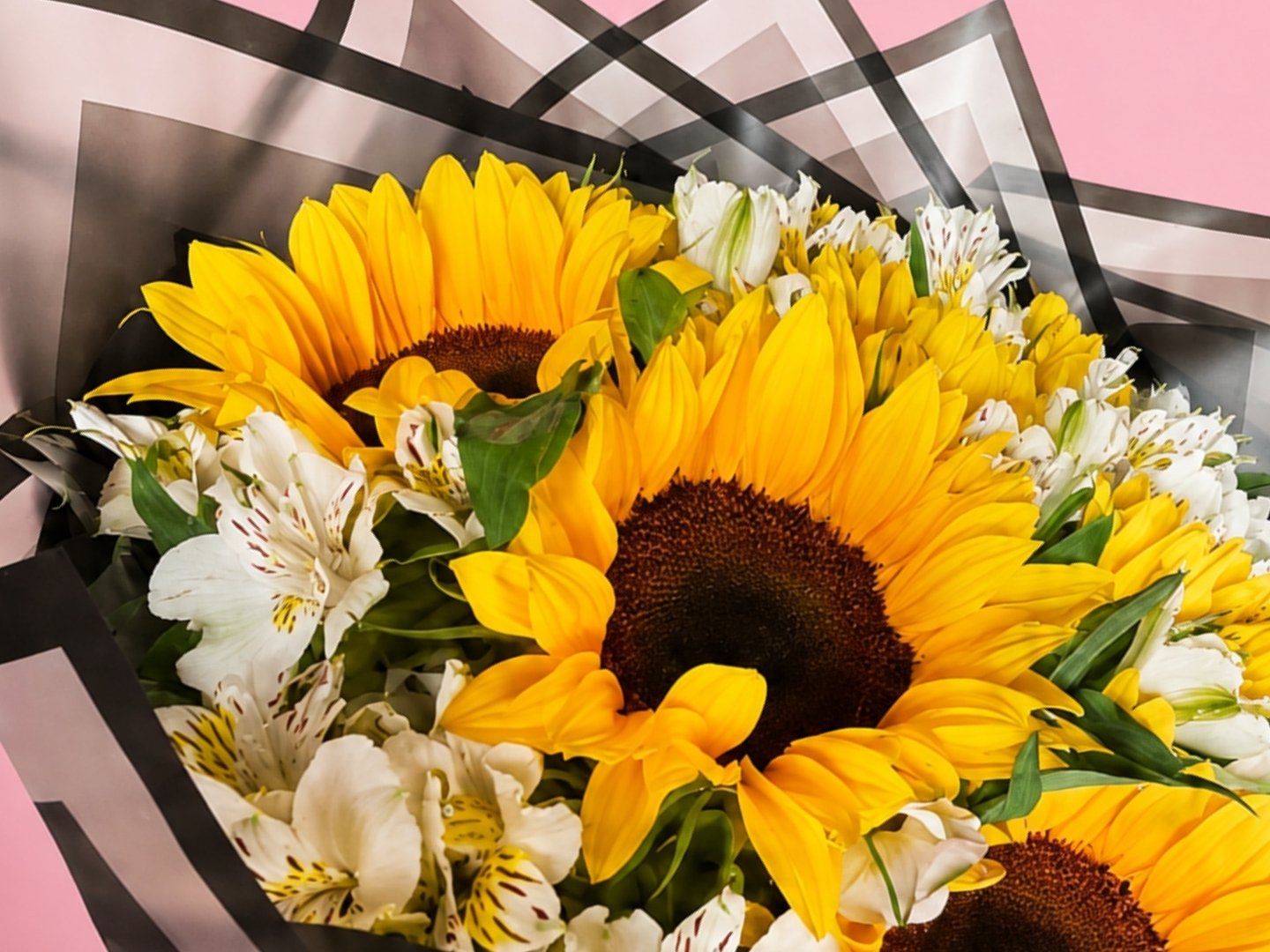 Ramo de 10 Girasoles con alstromeria