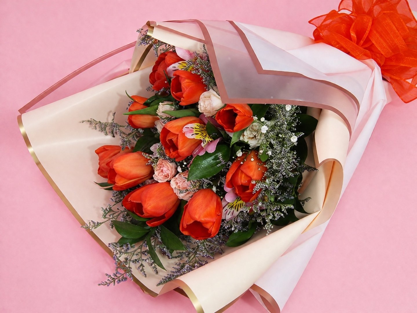 Ramo Con 10 Tallos De Tulipán