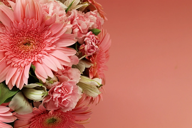 Jarrón 8 Gerberas Rosa y Alstroemerias