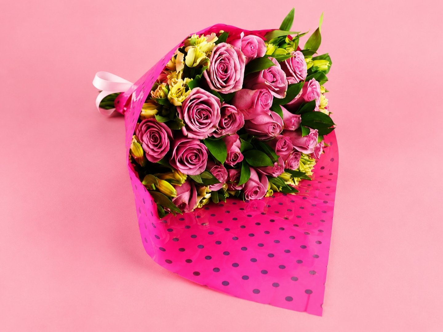 Ramo 24 Rosas Lila