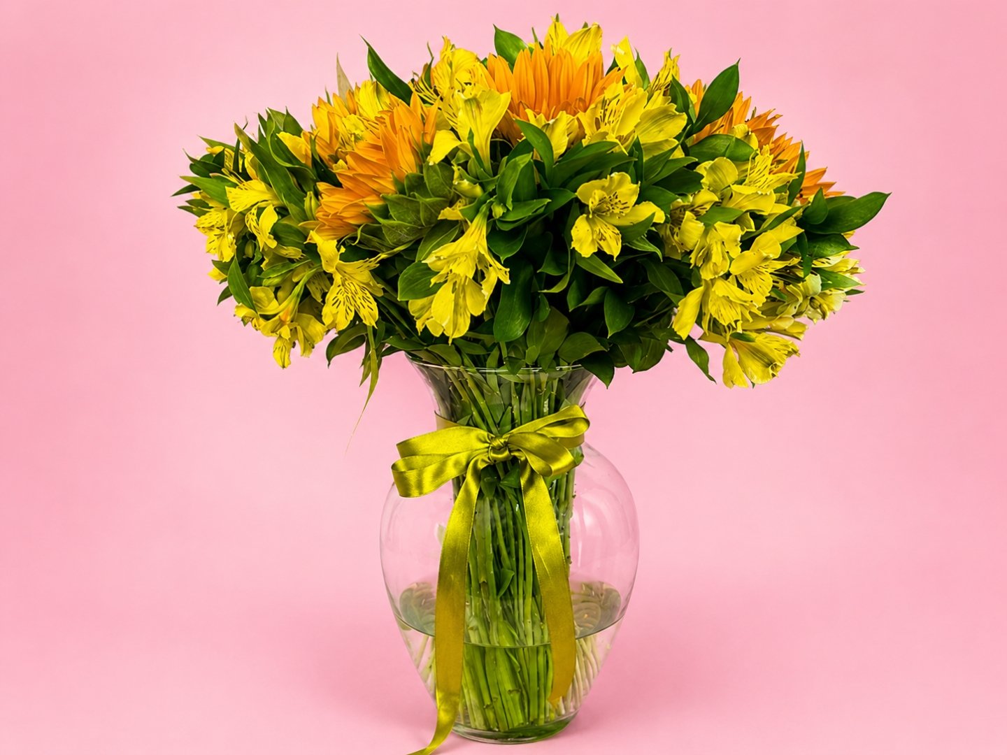 10 Girasoles y alstroemelia