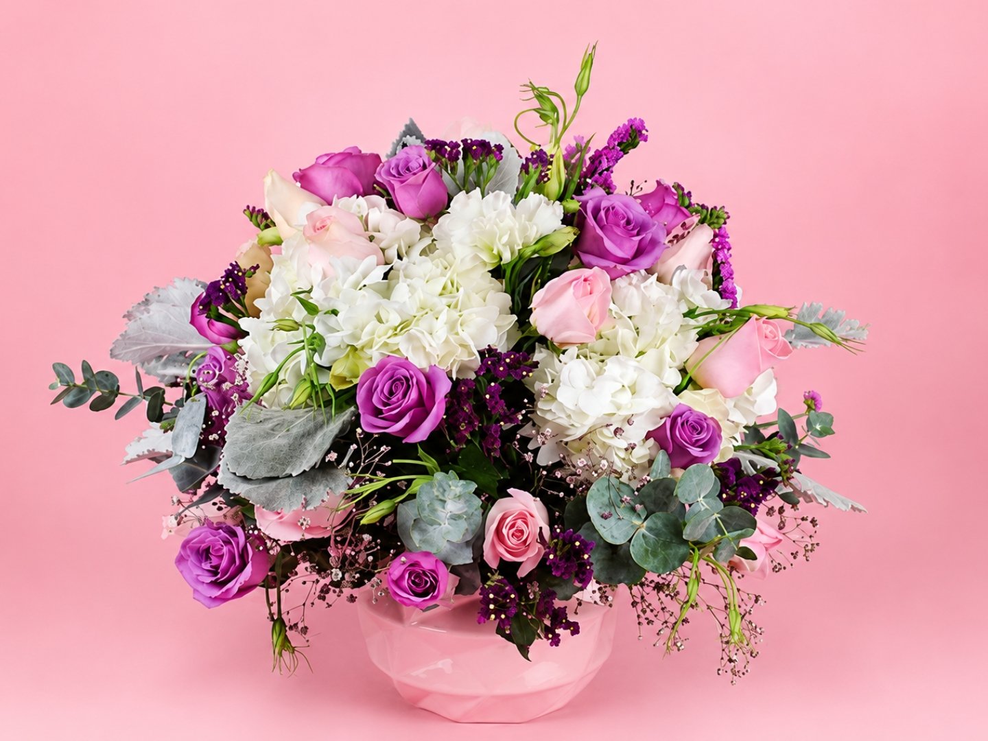 Aniversario en Tonos Rosas con 36 rosas