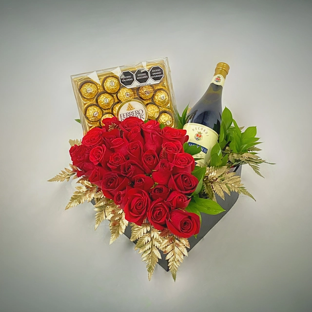 CORAZÓN CON CHOCOLATES Y BOTELLA