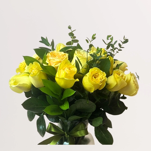 Jarrón 24 Flores Amarillas