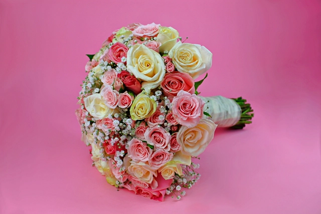 Ramo de Novia con Mini Rosas