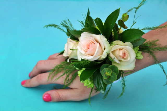 Pulsera de Novia con Rosas Porceline y Horten