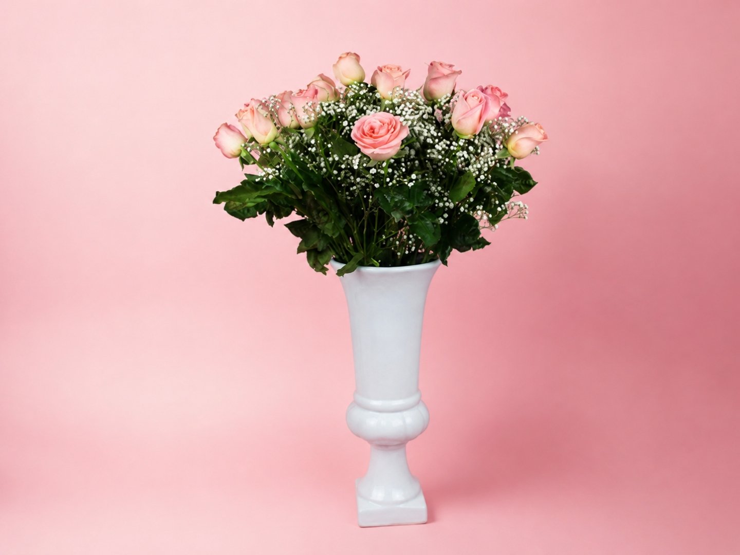 Copa con 24 Rosas